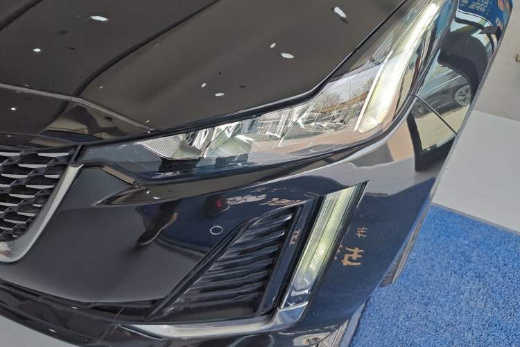 Used Cadillac CT5 2022 28T Luxury Version (Standard Edition) Left Front Headlight