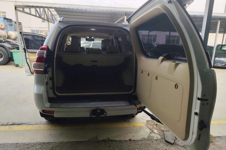 Used Toyota Prado 2015 2.7L Automatic Standard Edition