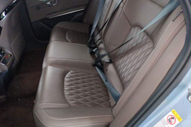 Used BYD Han 2023 DM-i Champion Edition 121KM Prestige Model
