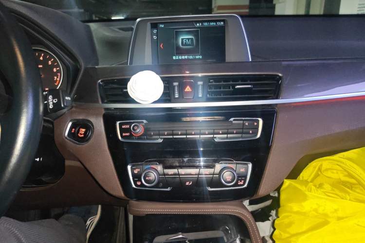 Used BMW X1 2018 sDrive18Li Luxury Model