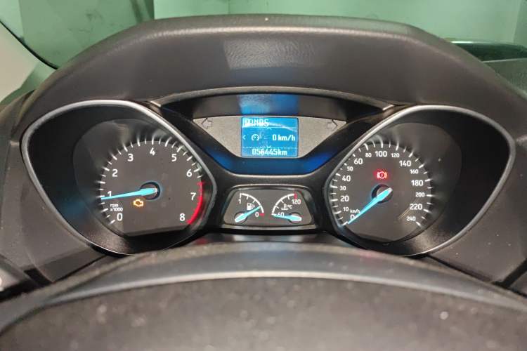 Used Ford Focus 2017 Hatchback 1.6L Automatic Fashion Edition Smart Drive Version
