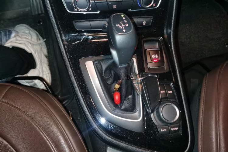 Used BMW 2 Series Active Tourer 2016 218i Fashion Model Gear Lever