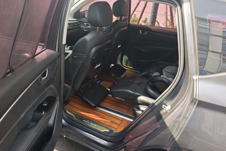 Used Wuling Victory 2020 1.5T CVT Flagship First-Class Model
