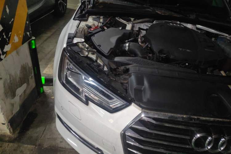 Used Audi A4L 2017 40 TFSI Fashion Model Right Front Headlight