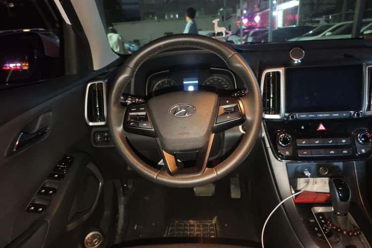 Used Hyundai ix35 2019 2.0L Automatic 2WD Zhiyong·Changxiang Edition China V Standard
