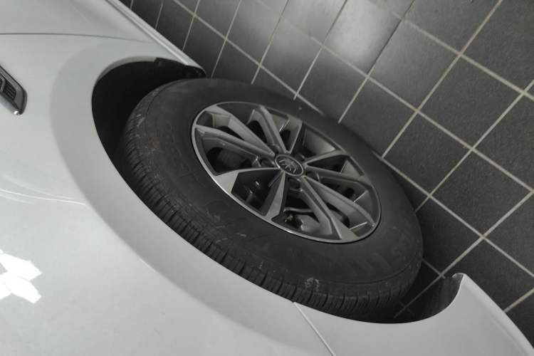 Used BYD Qin PLUS 2024 HONOR Edition DM-i 55KM Leading Model
