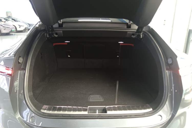 Used Avatr 12 2025 Updated Ultra All-Electric Four-Wheel Drive Trunk