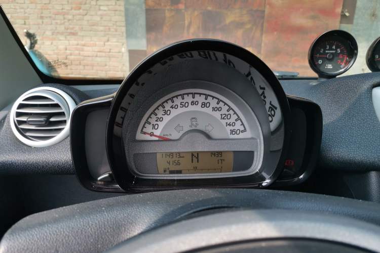 Used smart fortwo 2012 1.0 MHD Hardtop Comfort Edition Instrument Cluster