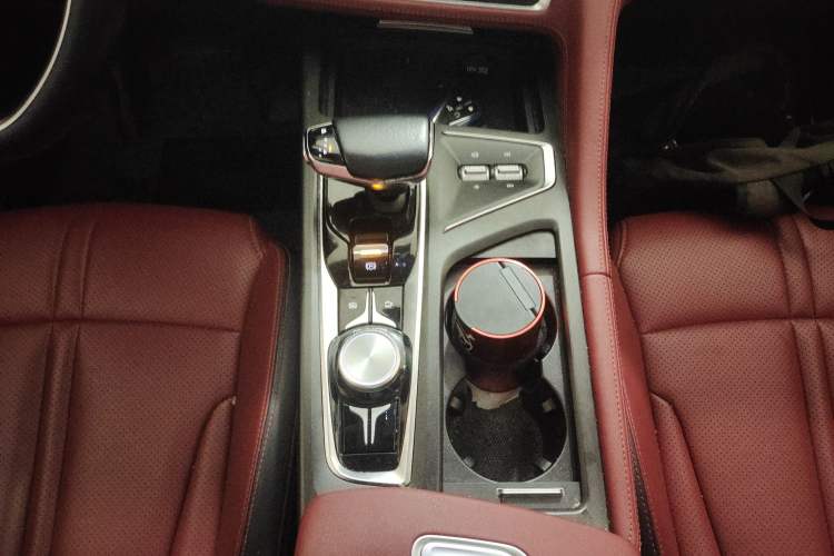 Used CHANGAN CS75 PLUS 2021 2.0T Automatic Pilot Version Gear Lever