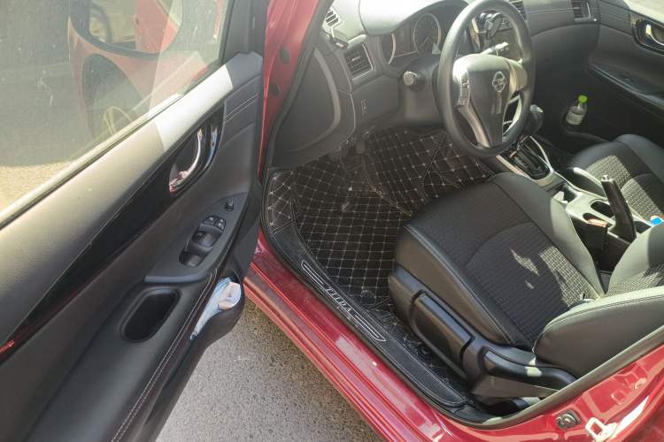 Used Nissan Tiida 2019 1.6L CVT Smart Drive Version China VI Standard