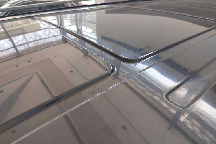 Used Mercedes-Benz Vito 2018 2.0T Elite Version 7 Seats China VI Emission Standard
