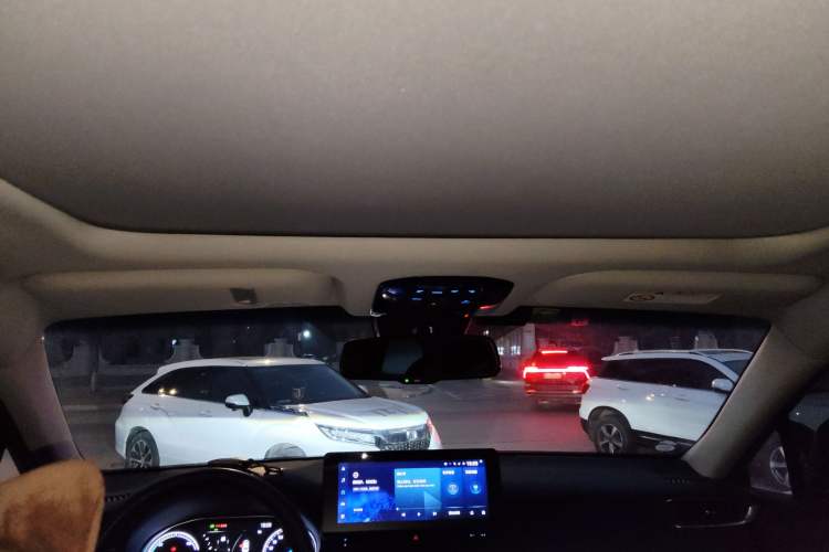 Used Toyota Harrier 2022 Dual-Engine 2.5L CVT Four-Wheel Drive Luxury Edition
