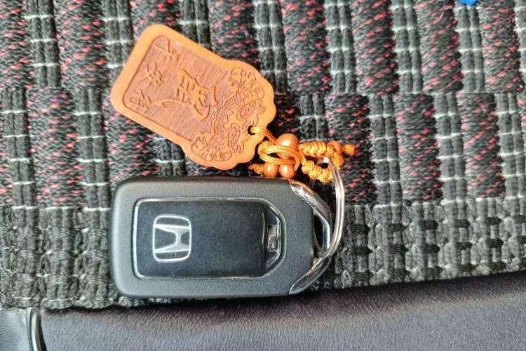 Used Honda Jade 2017 1.8L automatic Comfort version 5 seats
