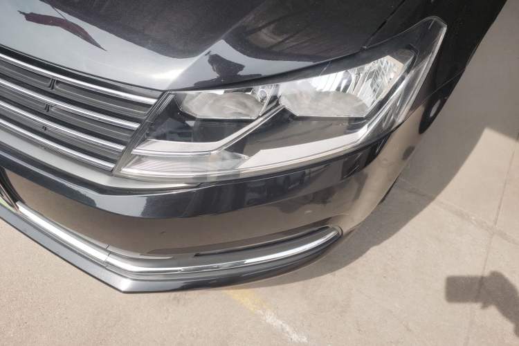 Used Volkswagen Lavida 2017 1.6L Manual Fashion Edition
