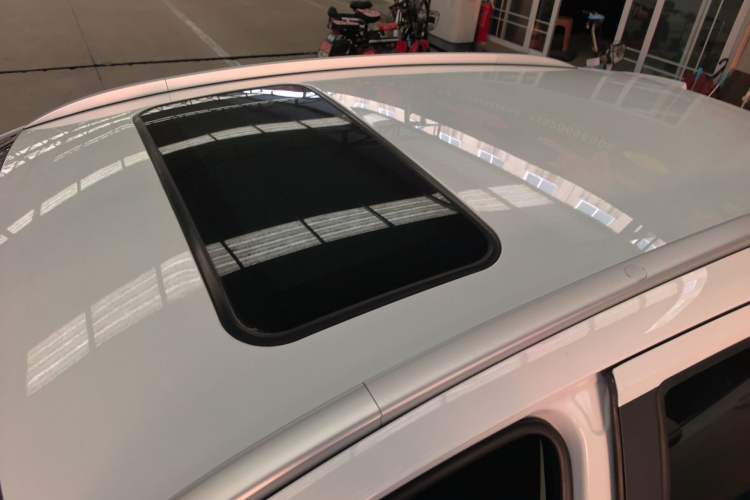 Used Geely Auto Vision X3 2020 1.5L CVT Luxury Model