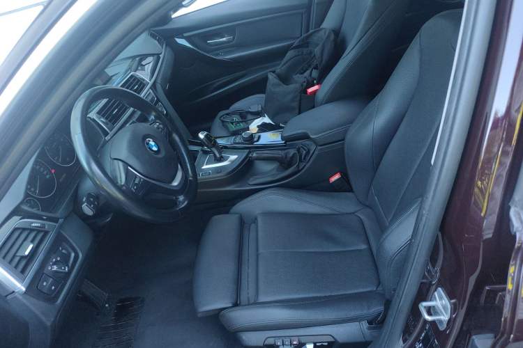 Used BMW 3 Series 2018 320Li Fashion Model
