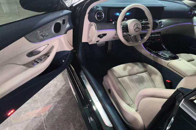 Used Mercedes-Benz E-Class 2023 E 260 Coupe