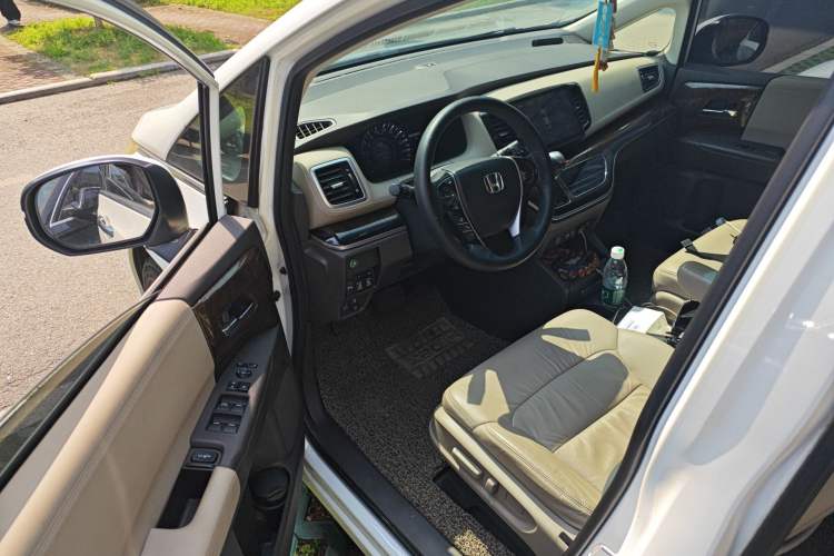 Used Honda Odyssey 2017 2.4L Luxury Edition
