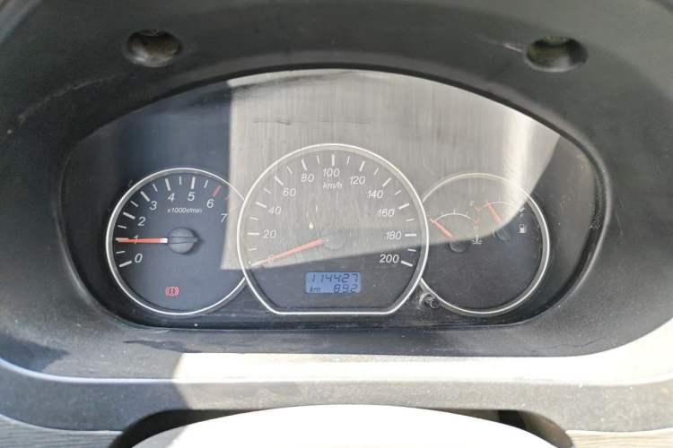 Used Wuling Hongguang 2014 1.5L S Standard Version