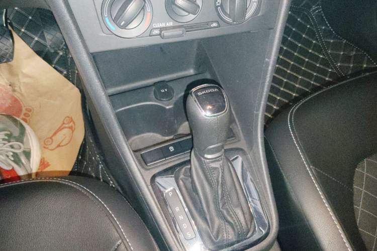 Used Skoda Rapid Spaceback 2019 1.5L Automatic Comfort Edition