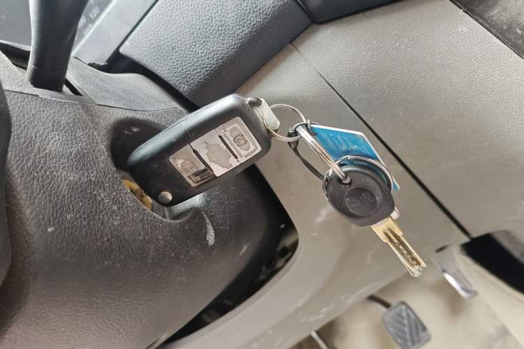 Used BAIC Weiwang M20 2014 1.5L practical type BJ415A Vehicle Key