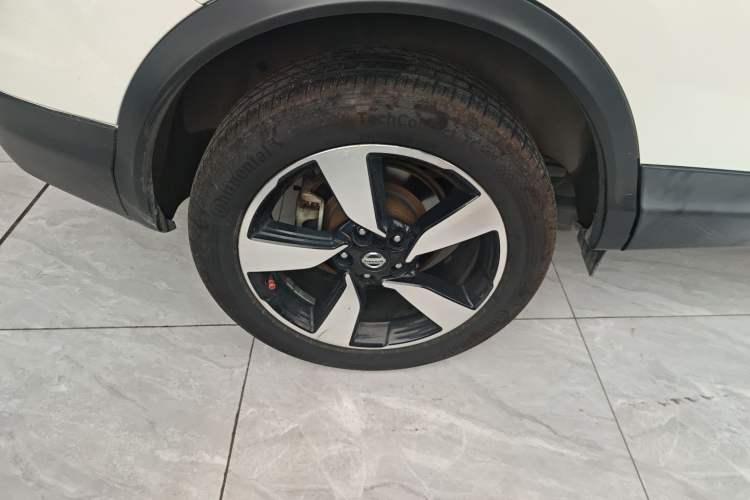 Used Nissan Qashqai 2017 2.0L CVT Smart Enjoyment Version China VI Standard Exterior 5