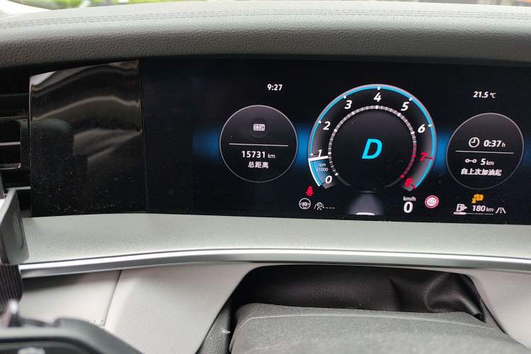 Used Volkswagen Tayron 2025 Tiguan L 330TSI Two-Wheel-Drive Elite