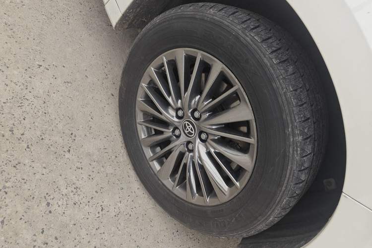 Used Toyota Alphard 2021 Dual-Engine 2.5L Prestige Edition