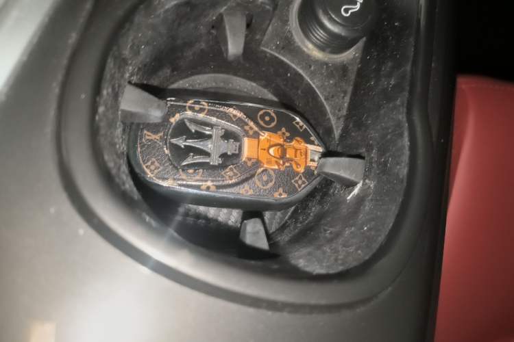 Used Maserati Ghibli 2014 3.0T Standard Edition
