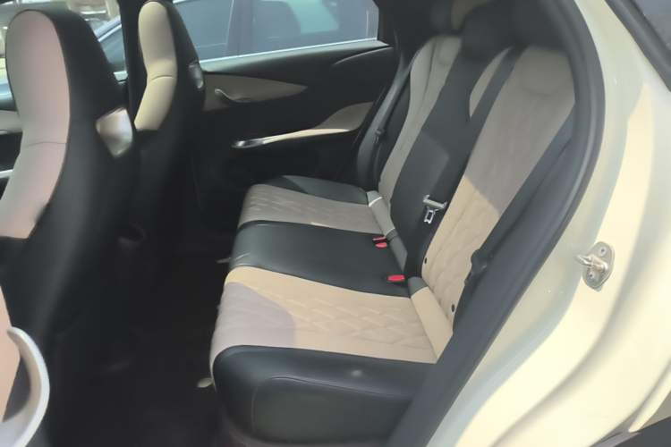 Used BYD Dolphin 2021 405 km Fashion Edition