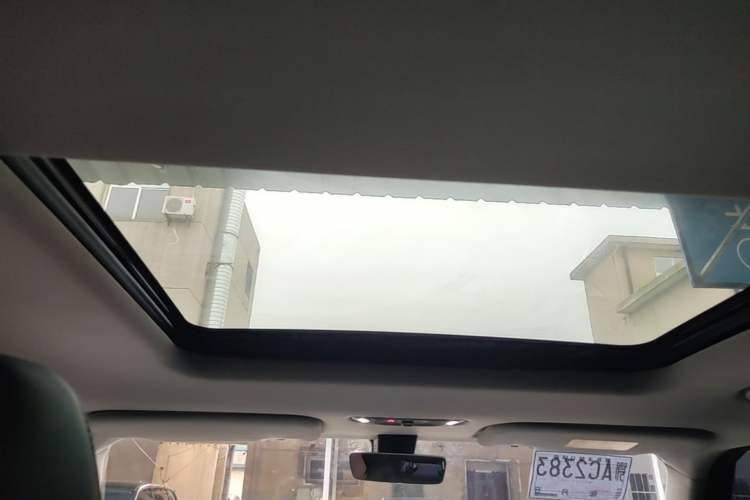 Used iCAR 03 2024 501km Two-Wheel Drive Long-Range Version Headliner