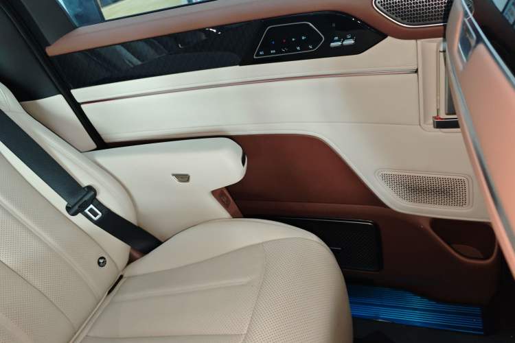 Used BYD Xia 2025 DM-i 1.5T 180km Excellence Model