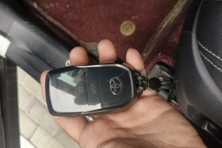 Used Toyota FRONTLANDER 2022 2.0L CVT Luxury PLUS Edition
