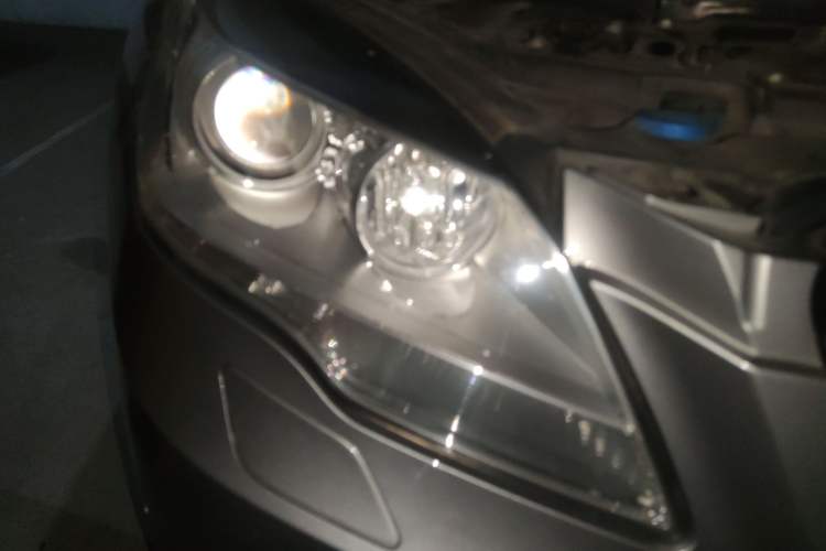 Used Mercedes-Benz R-Class 2011 R 350 L 4MATIC
