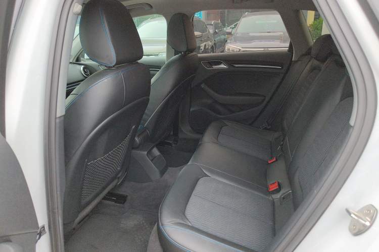 Used Audi A3 2018 30th Anniversary Edition Sportback 35 TFSI Fashion Model
