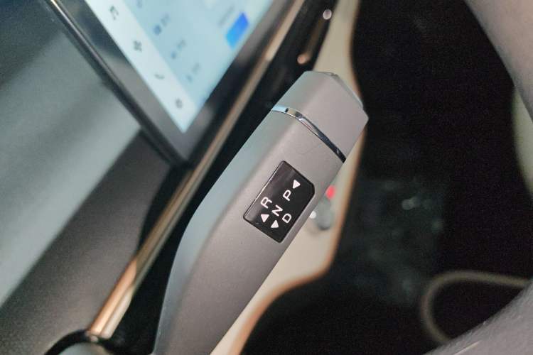 Used Cowin October 2026 Model Mate 305km Guoxuan Surfing Waves Edition