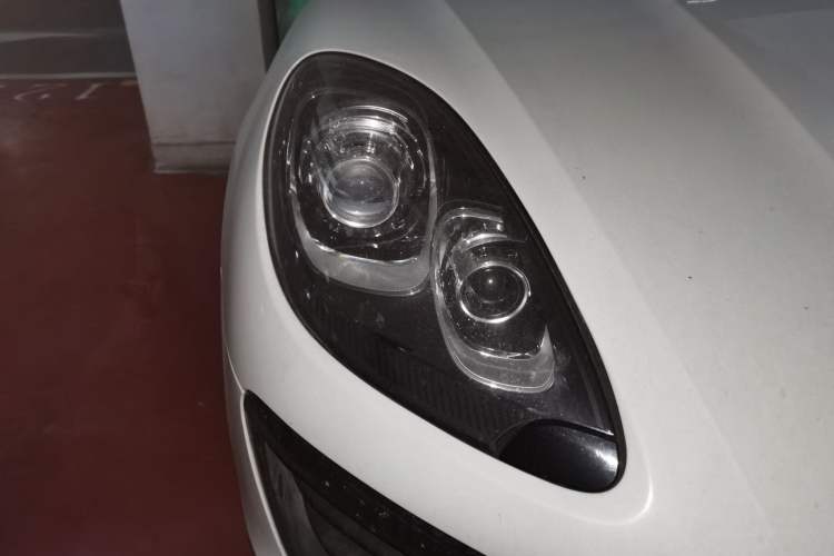 Used Porsche Macan 2017 Macan 2.0T Right Front Headlight