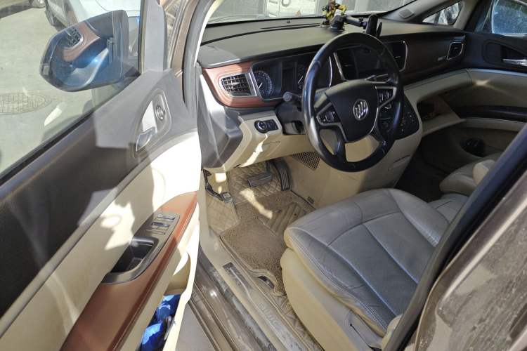 Used Buick GL8 2014 3.0L XT Luxury Business Flagship Edition