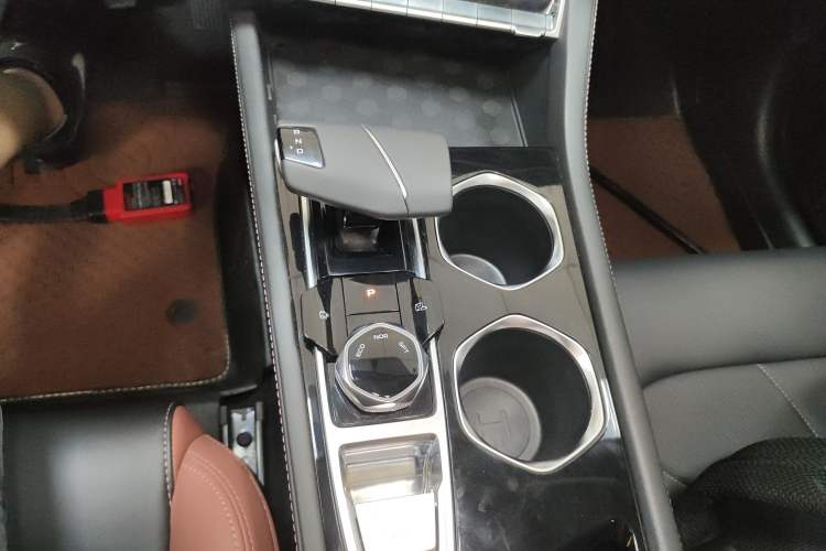 Used CHANGAN Eado 2023 Changan Edition PLUS Blue Whale NE 1.4T GDI DCT Prestige Version
