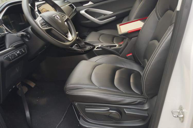 Used Baojun 530 2020 1.5T CVT Luxury Connected Version 5 Seats Left Front Seat