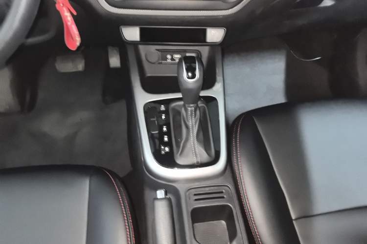 Used Kia KX3 2017 1.6L Automatic Aofeng Edition
