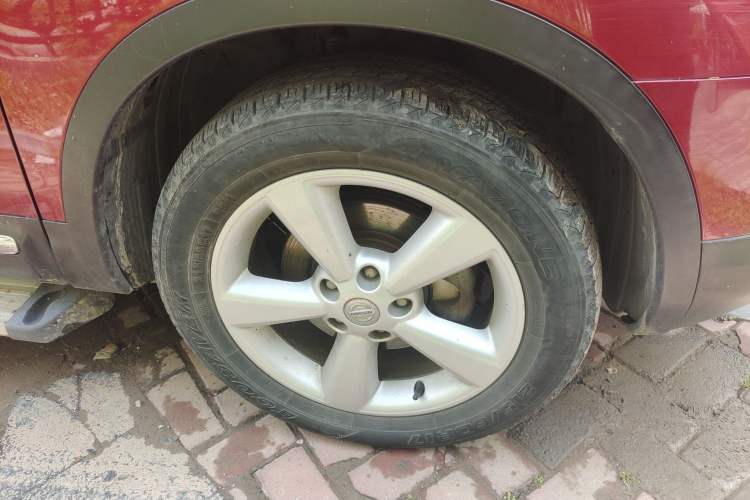 Used Nissan Qashqai 2012 2.0 XV LE CVT 2WD Right Front Wheel Hub