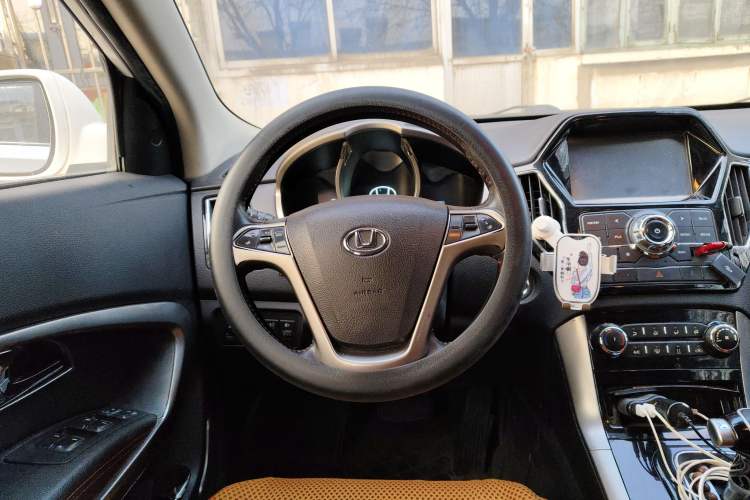 Used Huatai New Energy XEV260 2017 Elite Model