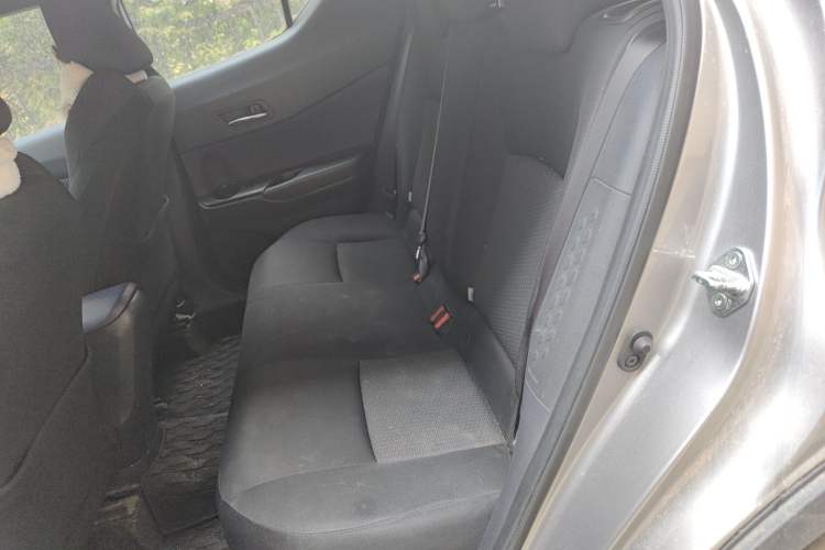 Used Toyota IZOA 2020 2.0L Enjoy Edition Left Rear Seat