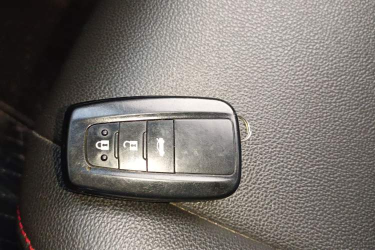 Used Toyota Levin 2021 Dual-Motor 1.8H E-CVT Progressive Edition
