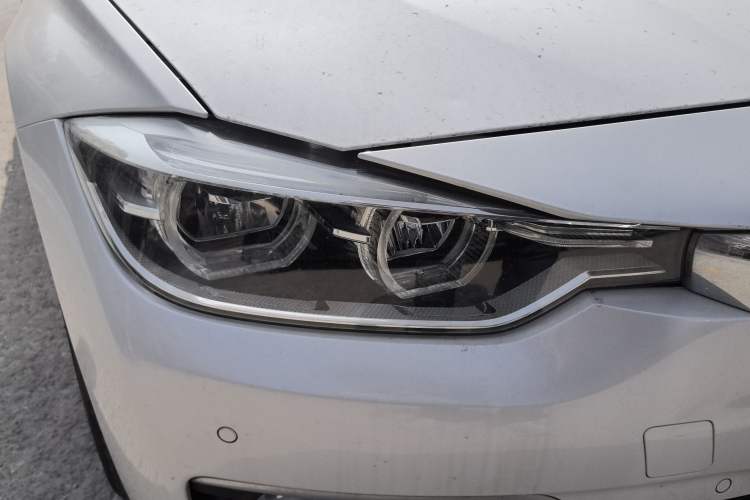 Used BMW 3 Series 2019 320Li Fashion Model
