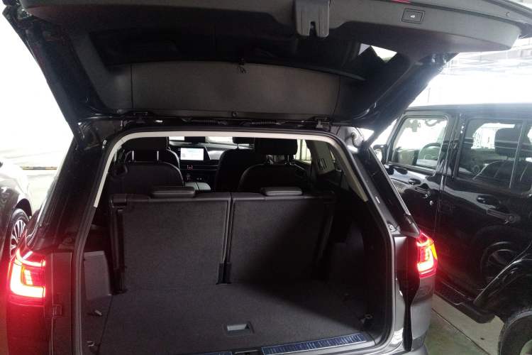 Used Volkswagen Talagon 2023 Facelift 380TSI All-Wheel-Drive Luxury Jiajing Pro 6-Seater