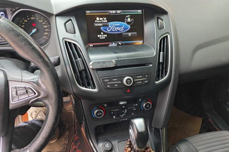 Used Ford Focus 2015 Sedan EcoBoost 180 Automatic Elite Model
