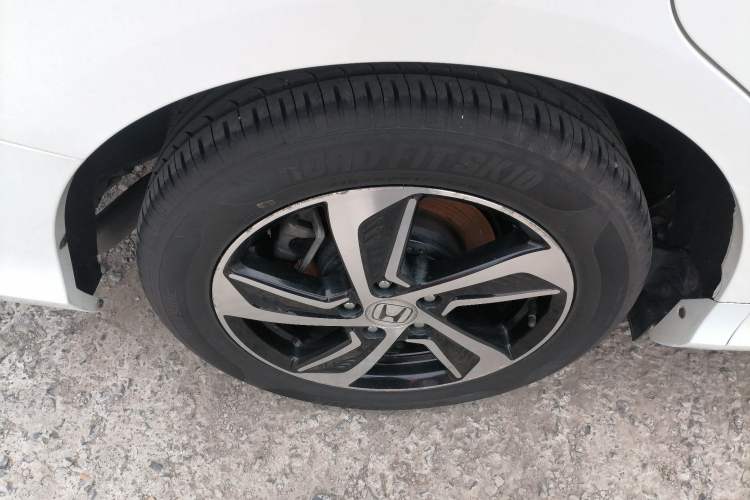 Used Honda Odyssey 2015 Revised 2.4L Luxury Edition Exterior 5