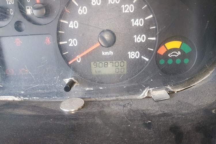 Used JAC Group Refine 2012 1.9T Shuttle Diesel Standard Model HFC4DB1-2C